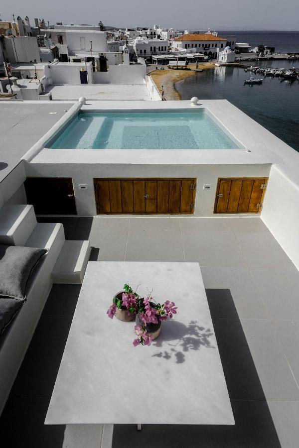 One Manto Square Mykonos Town